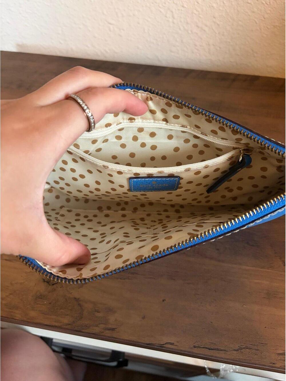 Kate Spade Wellesley Byrd Leather Purse Blue. Some normal wear on the bottom but - Picture 5 of 9
